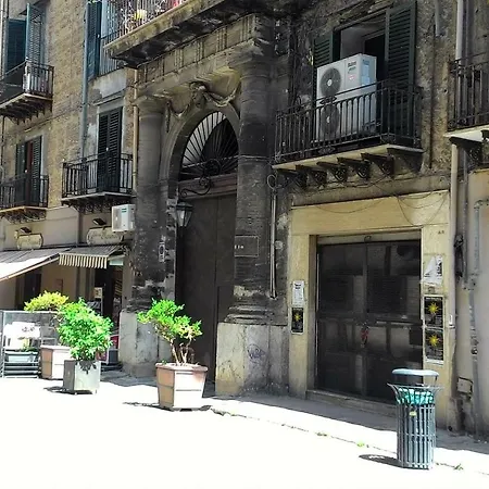 Palazzo Filangeri Di Amorosa Palermo Exterior photo